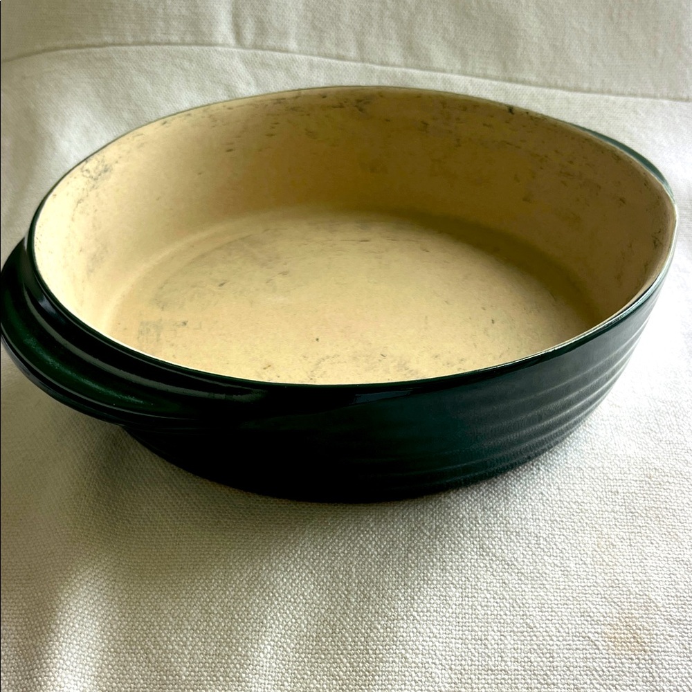 EUC The Pampered Chef heritage collect  8.25" glazed green round deep dish baker
